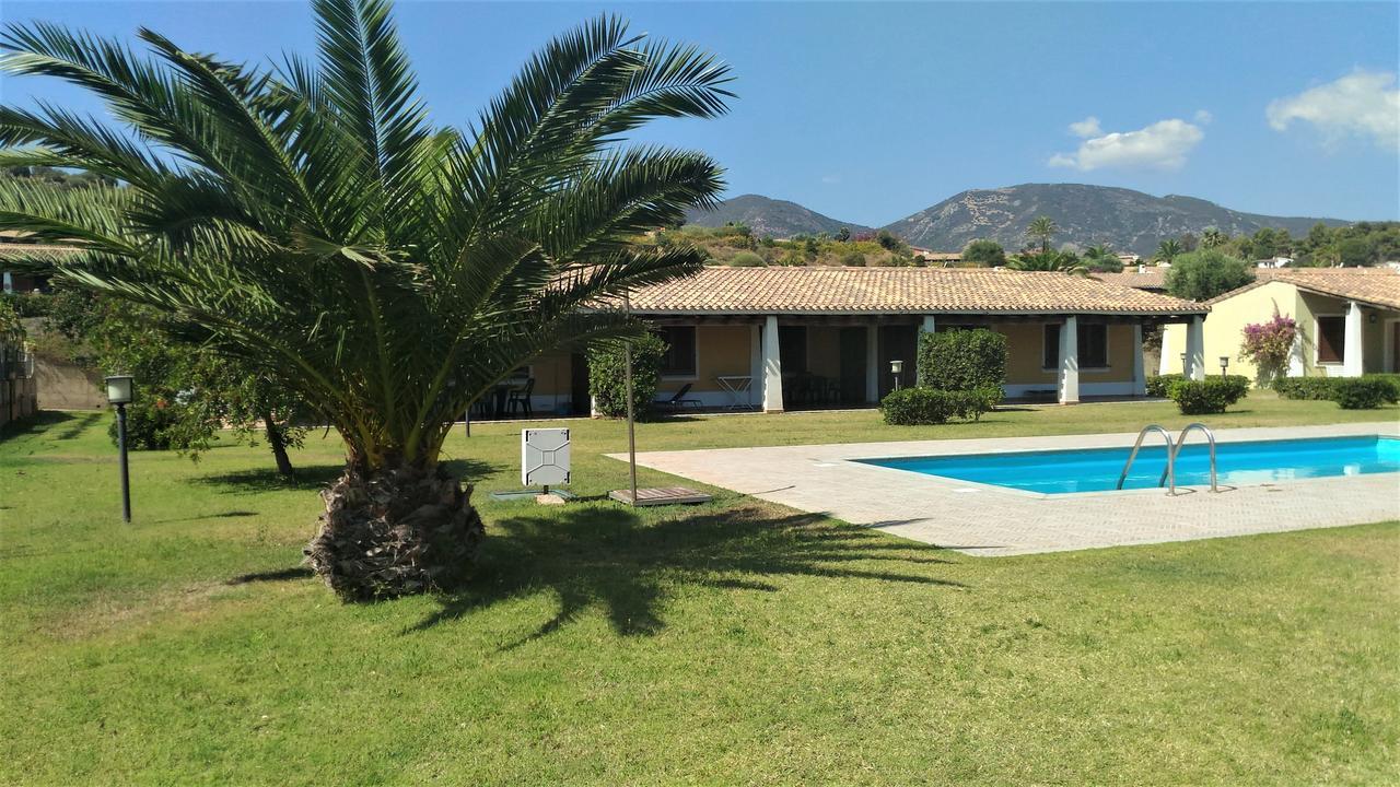 Babai Village - Abba Urci Marina di Gairo Buitenkant foto