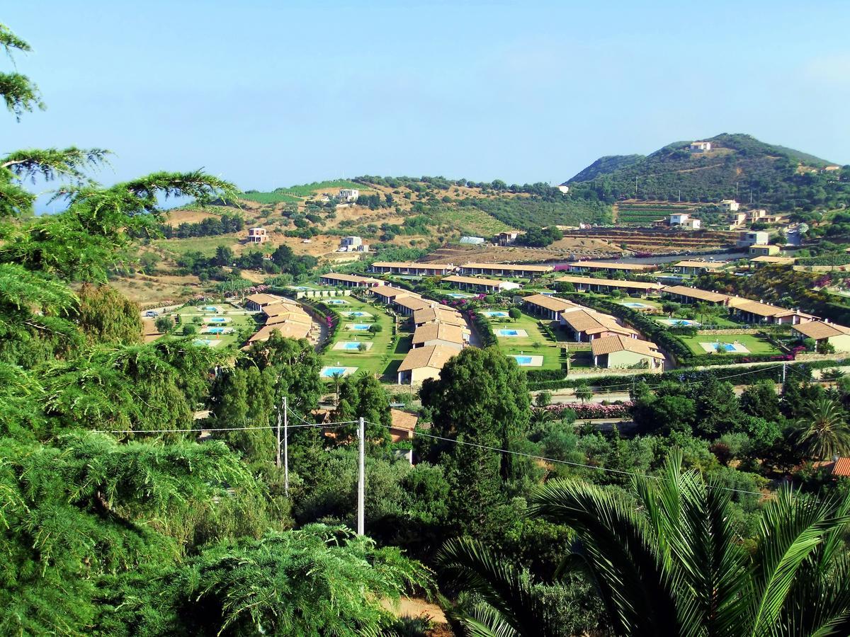 Babai Village - Abba Urci Marina di Gairo Buitenkant foto