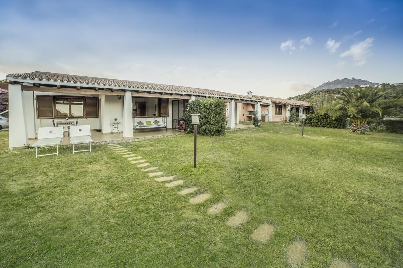 Babai Village - Abba Urci Marina di Gairo Buitenkant foto